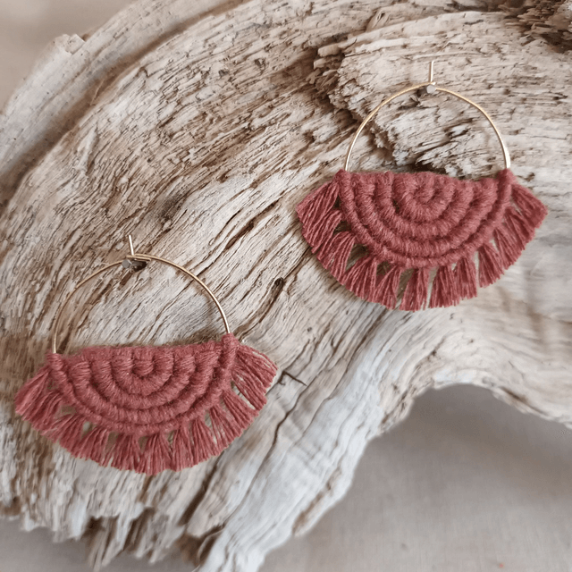 Boucle d'oreille créole macramé dorée