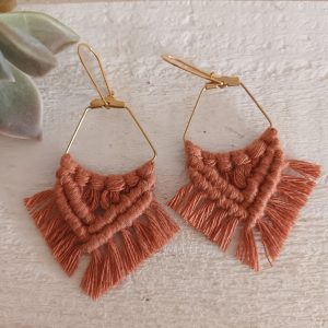 Boucle d’oreille losange macramé