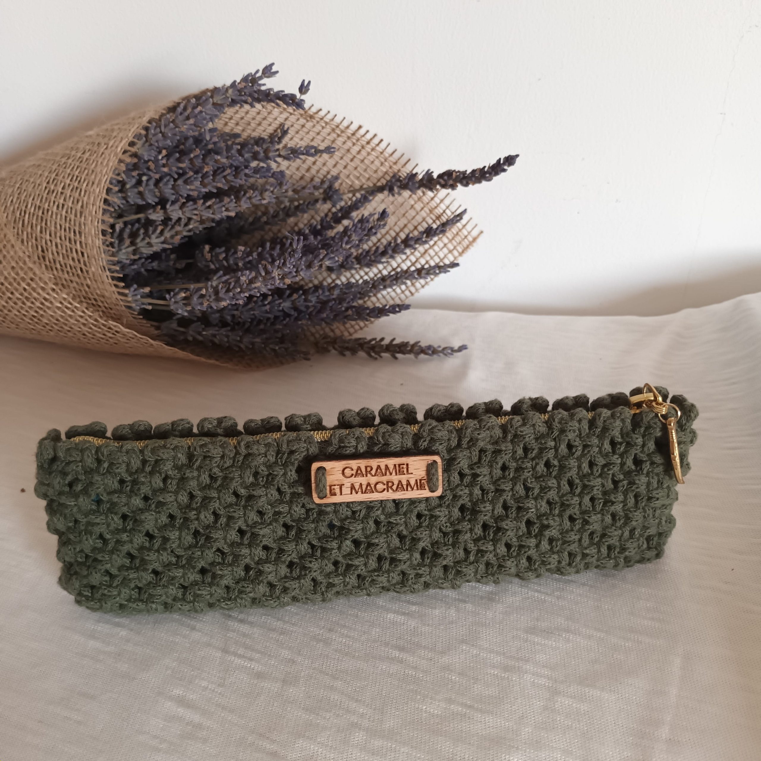 Mini-trousse à stylos macramé – Image 7