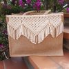 sac cabas en jute décoré d'un macramé naturel